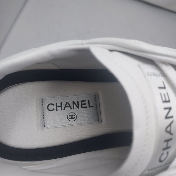 CHANEL 24A Quilted CC White Black MENS Sneaker - Picture 6 of 12
